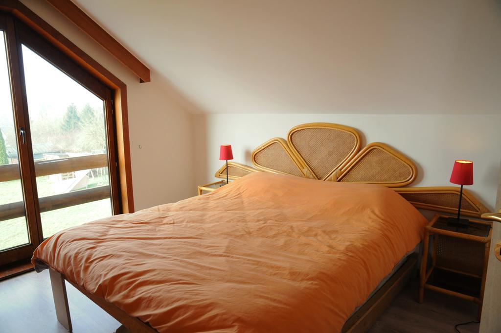 Villa Rotonde à Somme-Leuze Chambre photo